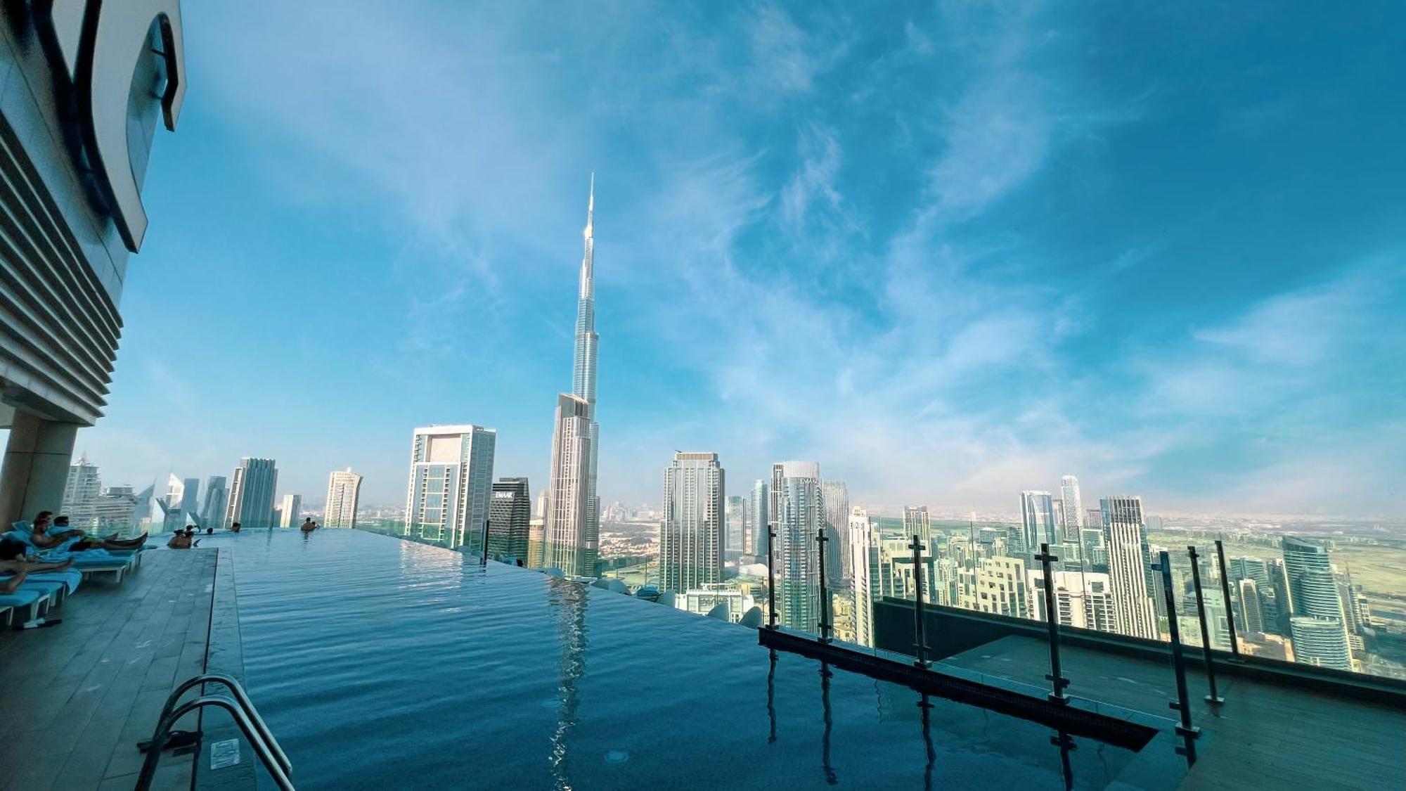 Paramount Midtown I Sky High Luxury 2br With Burj Khalifa View & Highest Infinity Pool I Down Town Dubai