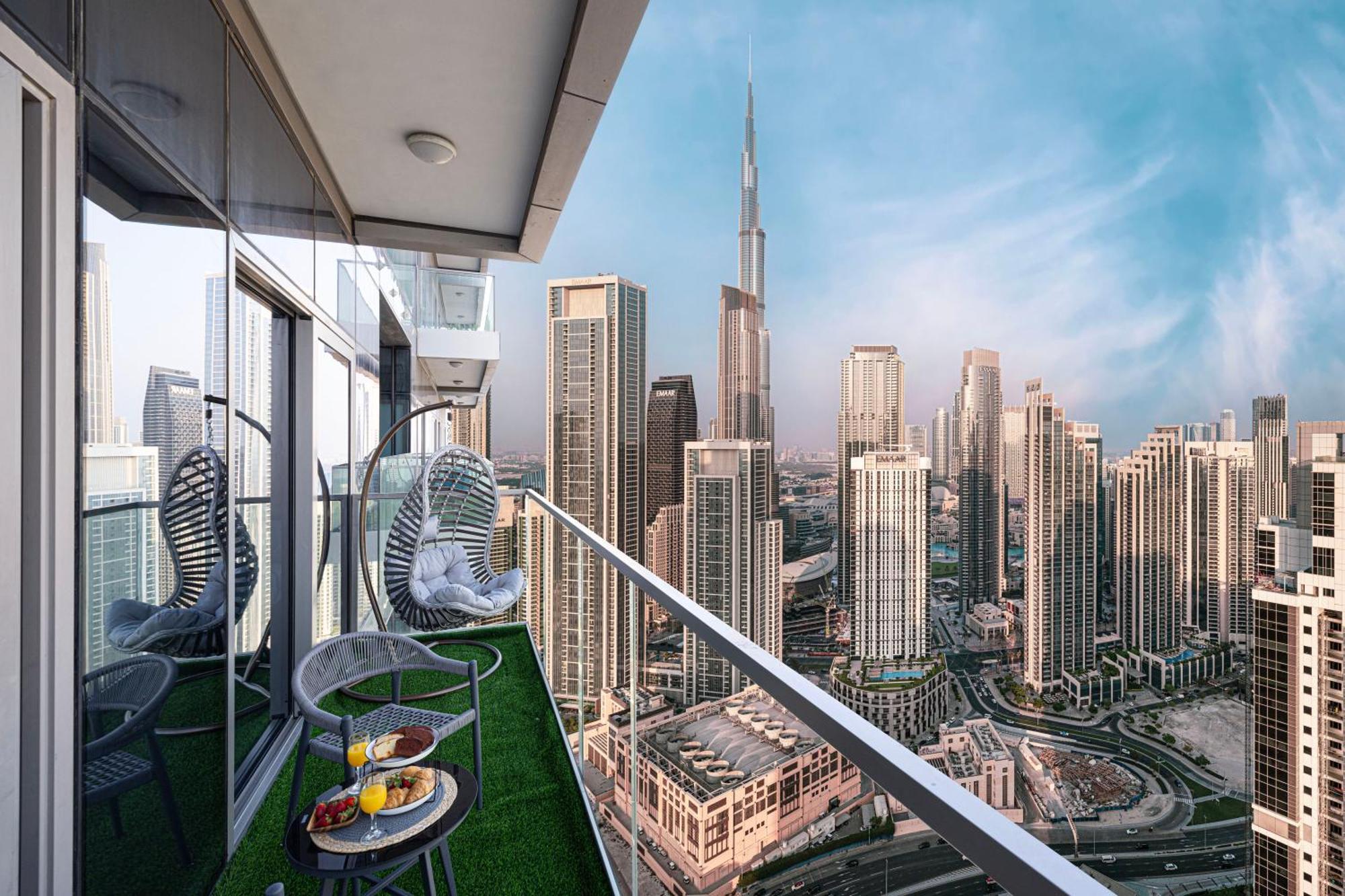 Paramount Midtown I Sky High Luxury 2br With Burj Khalifa View & Highest Infinity Pool I Down Town Apartment *